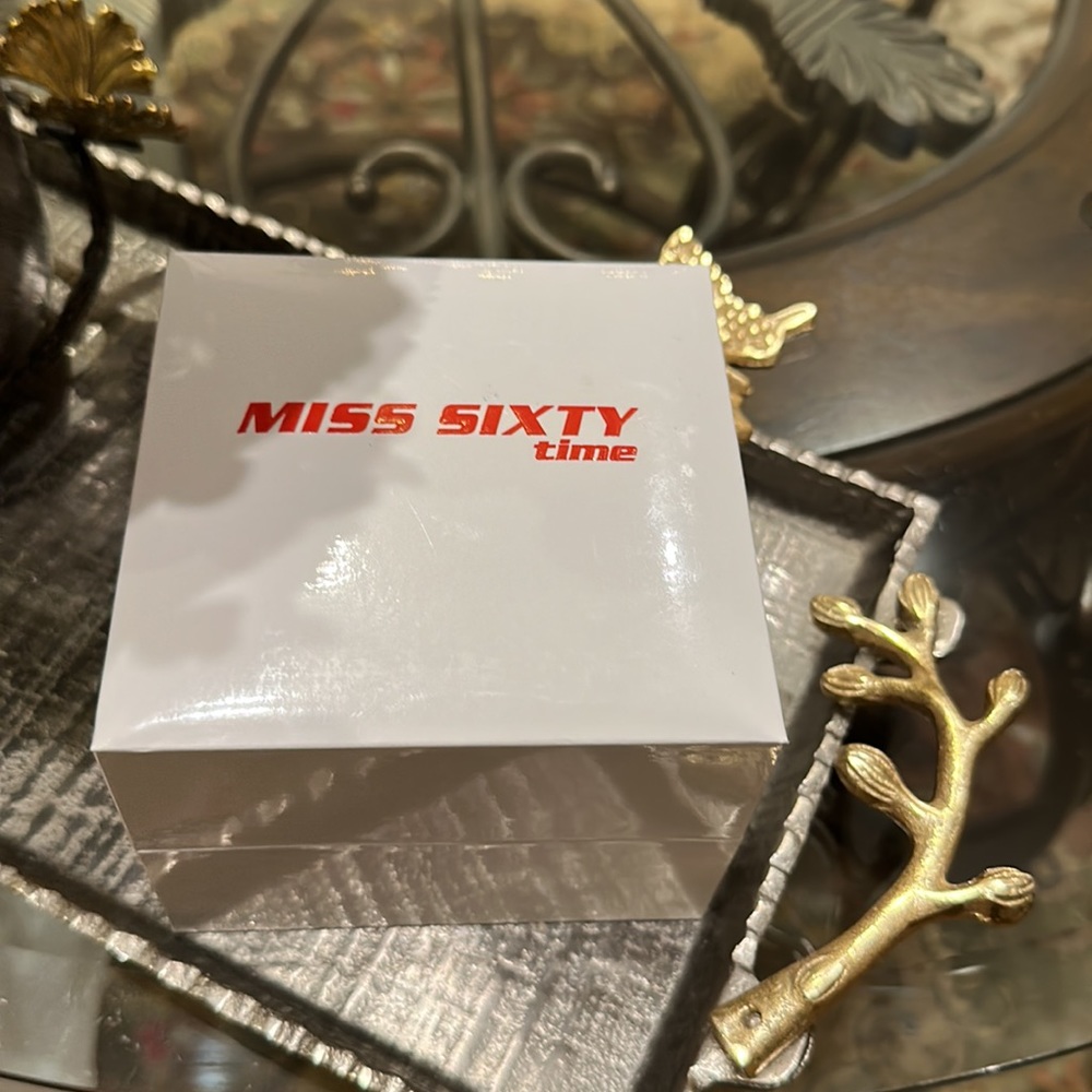 Watch-Miss sixty time watch - Picture 7 of 7